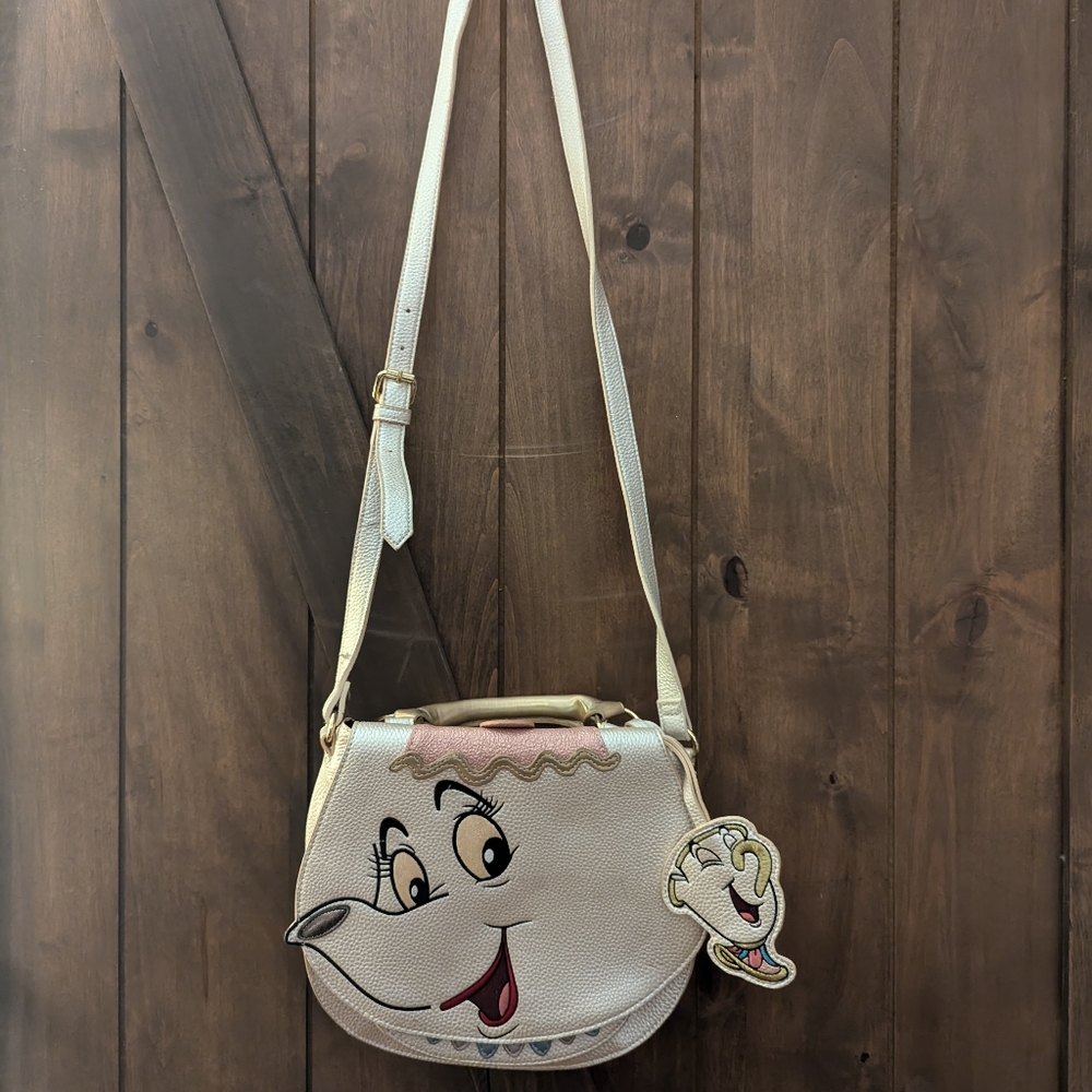 Danielle Nicole Mrs. Pots Crossbody